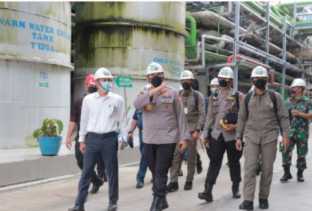Kapolda Riau Cek Pabrik Minyak Goreng PT Wilmar Group di Dumai