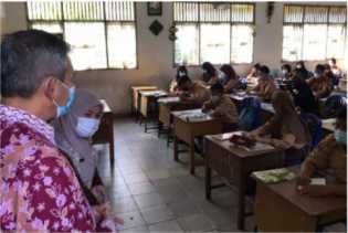 Kepala Disdik Riau Cek Pembelajaran Tatap Muka di Pekanbaru, Ini Hasilnya