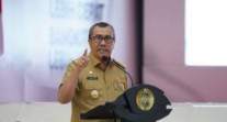 Dihadapan Komisi II DPR Gubri Minta Pusat Meninjau Kembali Penghapusan Tenaga Honorer