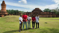 Konsul Jenderal India Melihat Candi Muara Takus
