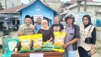 Hebat...Pasar Murah PWI Inhu Diserbu Warga