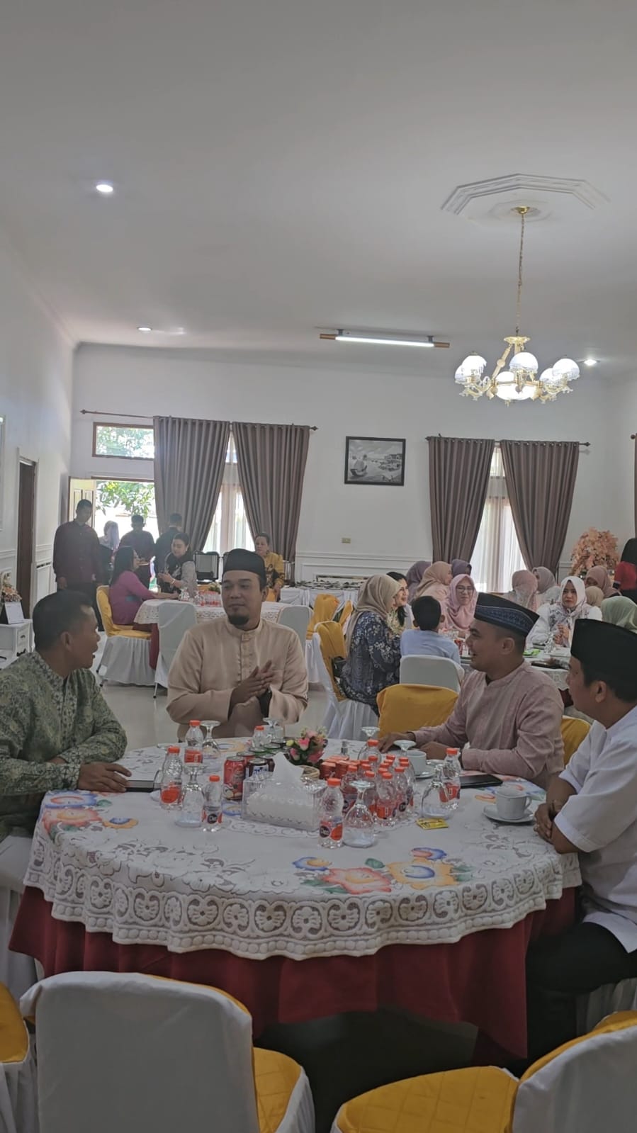 Lebaran Ke Dua, Bupati Inhu Ade Silaturahmi Kerumdin Danrem Riau