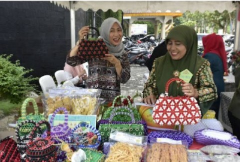 Pemerintah Berikan BPUM Kepada 631.437 Pelaku Usaha di Riau