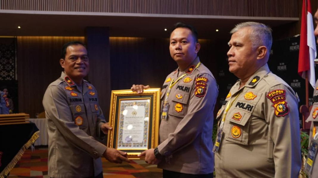 Polres Inhu Terima Dua Penghargaan Bergengsi