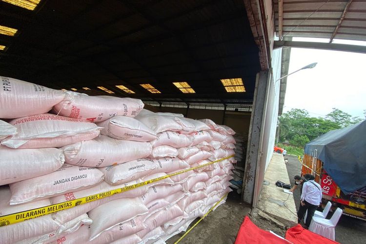 Pupuk Subsidi, Kementan Minta Pemda Proaktif Bantu Petani