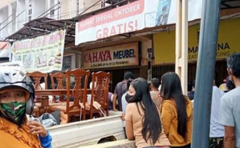 Geger, Pria Warga Sukajadi Ditemukan Tewas Gantung Diri Dikantor Notaris