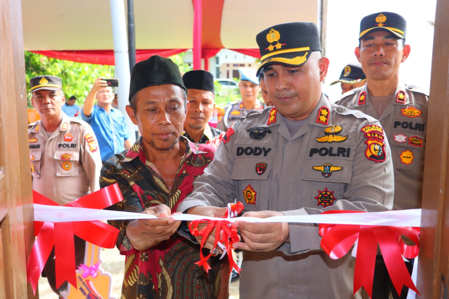 Kapolres Inhu Resmikan Rumah Program Bersih ke- 14