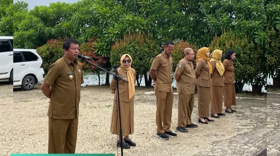 Hari Pertama Bekerja Wabup Inhu   Pimpin Apel Serta Melakukan Sidak