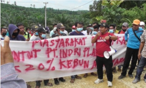 Masyarakat Punti Kayu Unjuk Rasa Ke PT Indri Plant di Riau