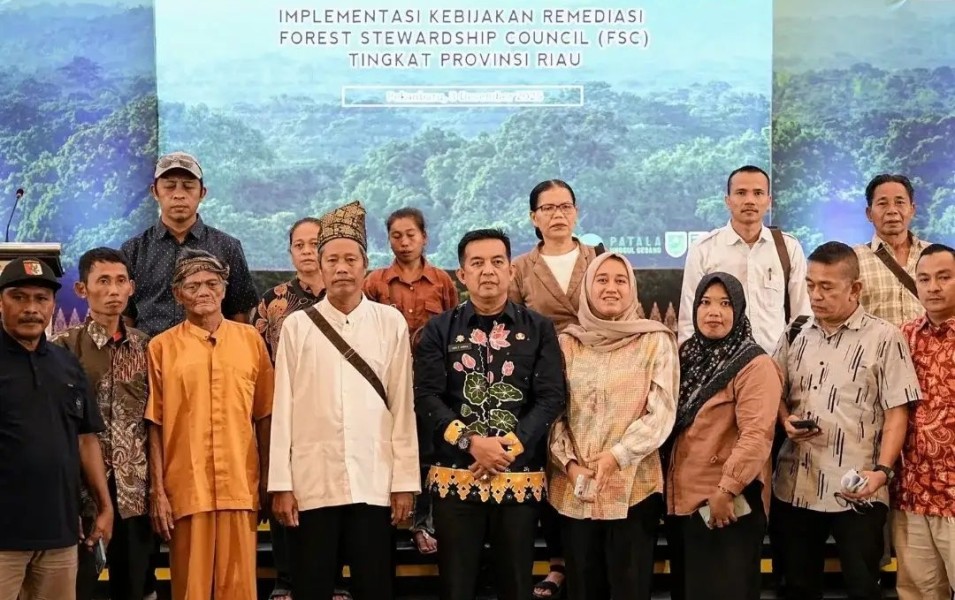 Sekda Inhu Hadiri Dialog Remediasi FSC Riau.
