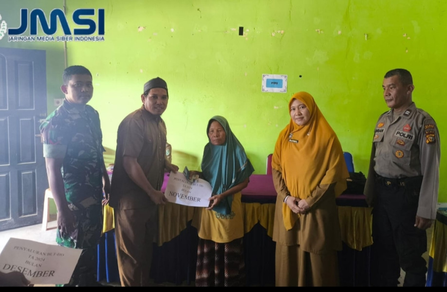 Penyaluran BLT, Komitmen Pemerintah Desa Bongkal Malang Tingkatkan Kesejahteraan