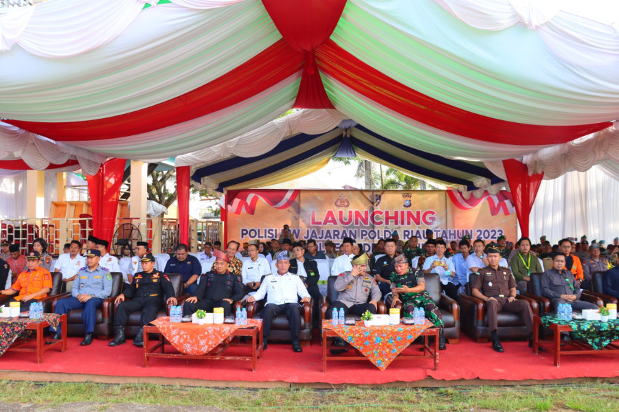 Program Polisi RW Polres Inhu Launching di Danau Raja