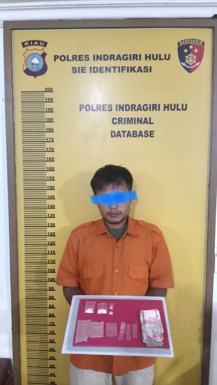 Transaksi di Kebun Sawit. Satres Narkoba Polres Inhu Ciduk Pelaku