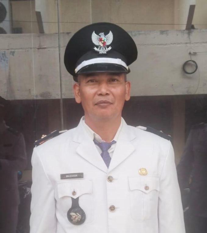 Program ketahanan pangan pemdes Sungai Baung salurkan hewan ternak sapi dan kambing